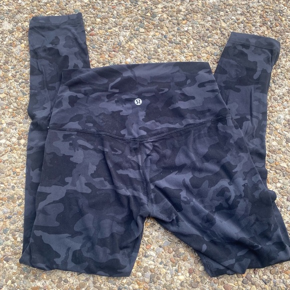 lululemon athletica Pants - Lululemon Camo Align Legging 7/8 Length Size 4